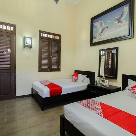 Oyo 1361 Singosari Family Residence Banyuwangi  Exteriér fotografie