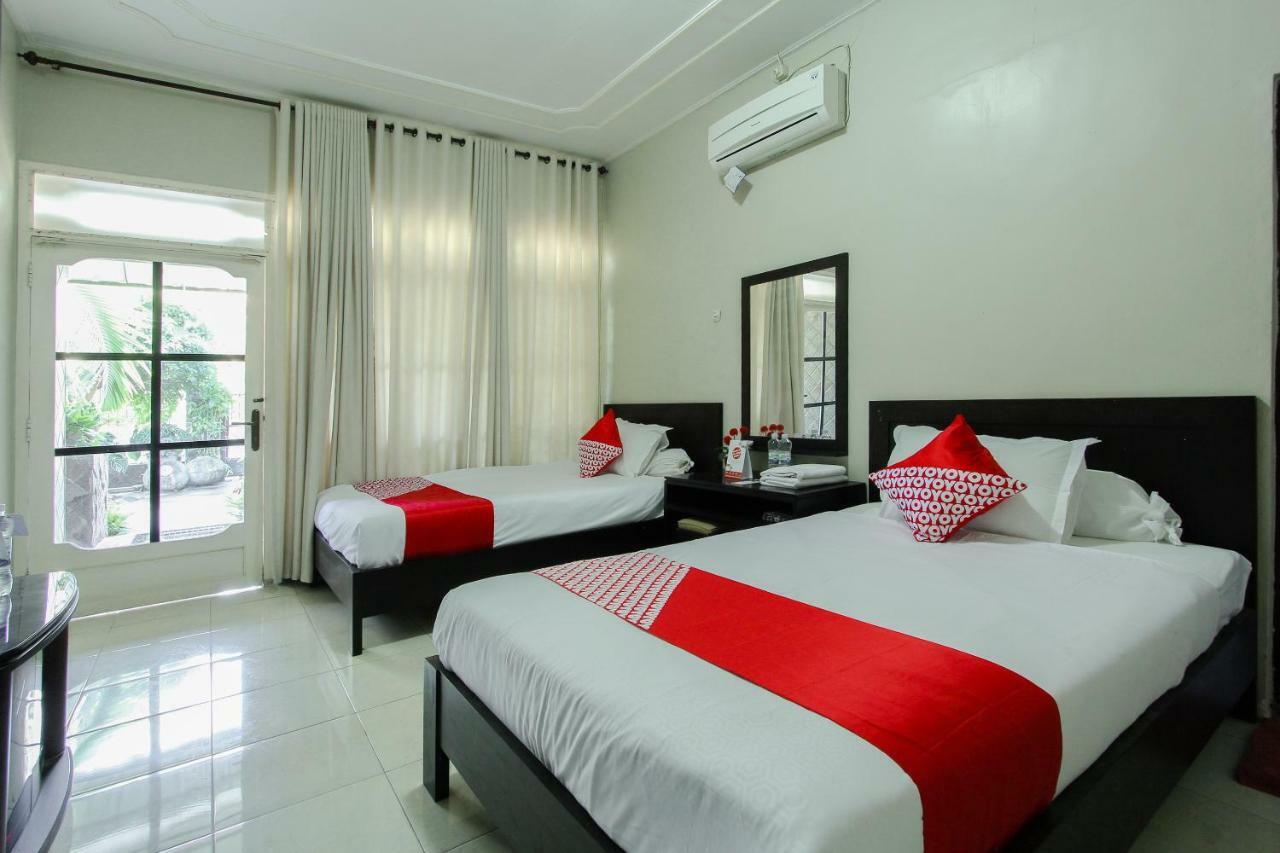 Oyo 1361 Singosari Family Residence Banyuwangi  Exteriér fotografie